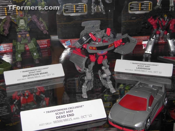 Sdcc 2012 Toys R Us Transformers Generations Asia Exclusive Dead End  (25 of 141)